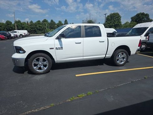 Used 2019 RAM 1500 Big Horn AWD/4WD image 8