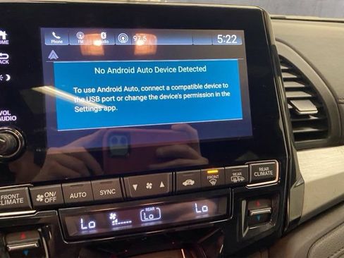 Used 2024 Honda Odyssey Sport image 5