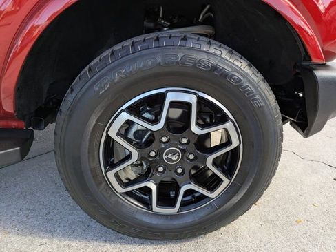 Certified 2022 Ford Bronco Outer Banks image 10