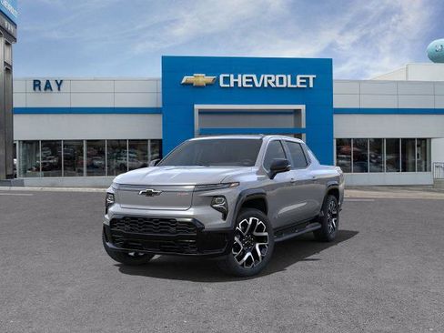New 2025 Chevrolet Silverado EV RST image 44
