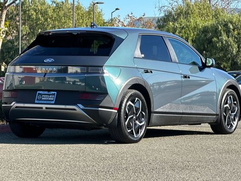 Used 2024 Hyundai Ioniq 5 SE image 4