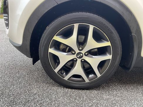 Used 2019 Kia Sportage SX image 31