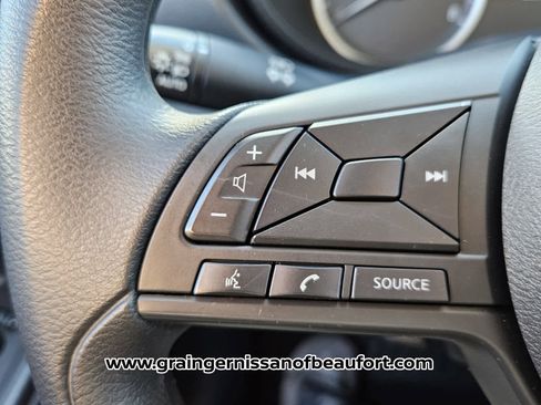 Used 2024 Nissan Versa S w/ S Plus Package image 12