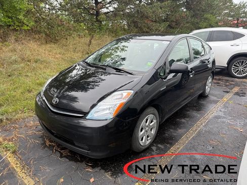 Used 2006 Toyota Prius w/ Pkg 1 FWD image 1