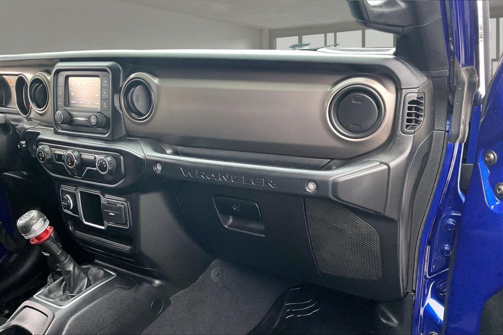 Used 2020 Jeep Wrangler Sport AWD/4WD image 24