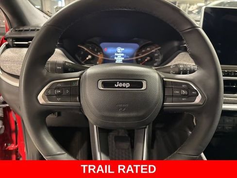 Used 2023 Jeep Compass Latitude w/ Convenience Group AWD/4WD image 7