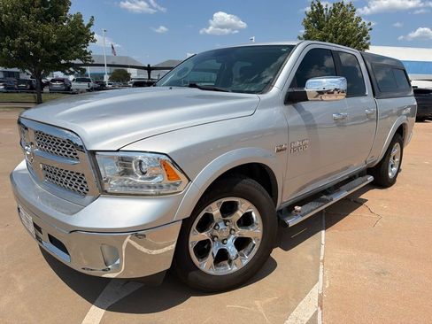 Used 2017 RAM 1500 Laramie RWD image 1