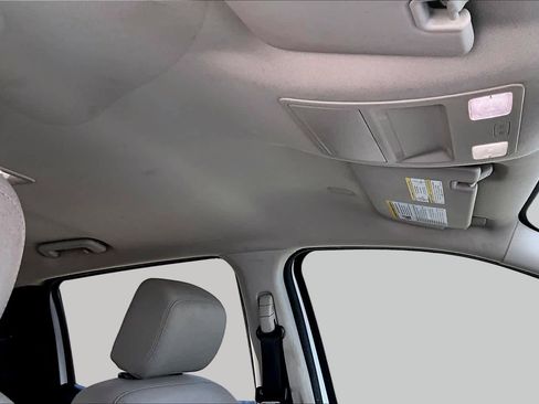 Used 2019 Ford Ranger XLT w/ Black Appearance Package RWD image 14