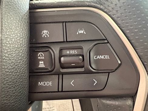 Used 2023 Toyota 4Runner SR5 Premium w/ Moonroof Package AWD/4WD image 22
