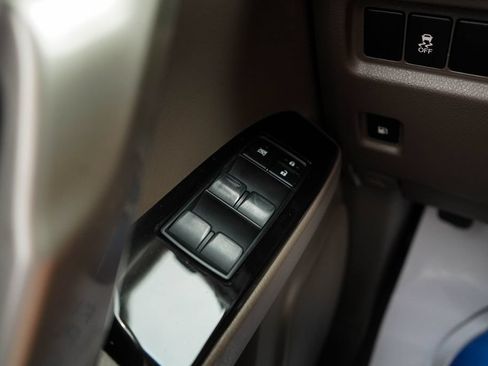 Used 2019 Lexus GX 460 w/ Navigation Package AWD/4WD image 33