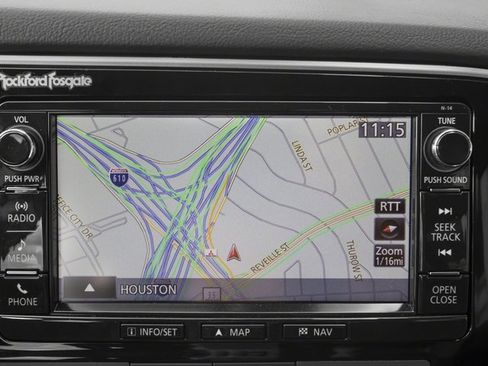 Used 2018 Mitsubishi Outlander SEL image 17