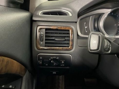 Used 2015 Volvo S80 T6 w/ Climate Package image 24
