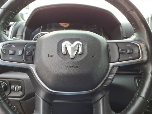 Used 2020 RAM 1500 Laramie image 29