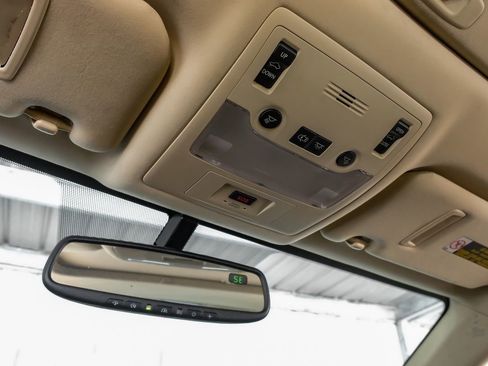 Used 2016 Lexus IS 200t image 22