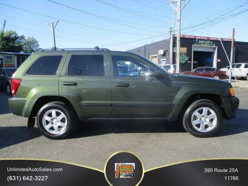 Used 2008 Jeep Grand Cherokee Laredo AWD/4WD image 5
