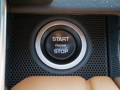 Used 2021 Land Rover Range Rover Sport HSE Dynamic image 32