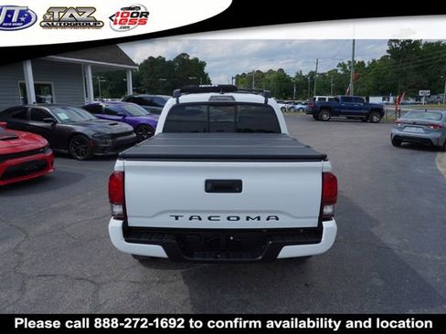 Used 2020 Toyota Tacoma SR w/ SR Convenience Package RWD image 8