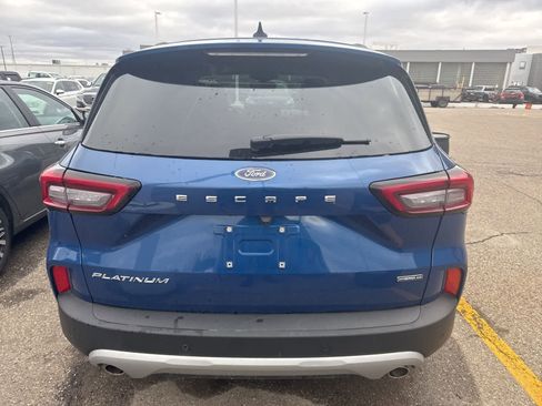 Used 2023 Ford Escape Platinum w/ Premium Technology Package image 7