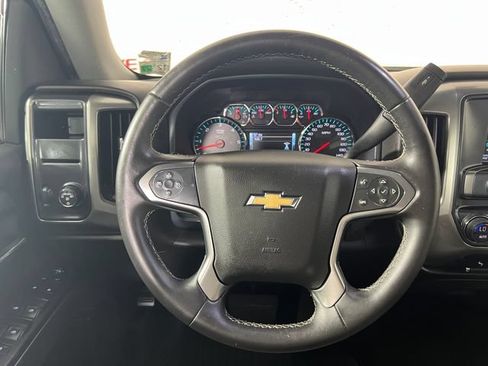 Used 2018 Chevrolet Silverado 1500 LT w/ Texas Edition RWD image 15