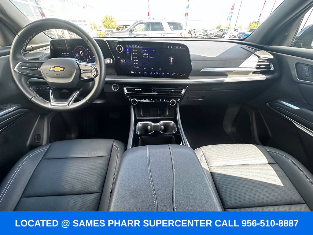 Used 2026 Chevrolet Traverse LT AWD/4WD image 13