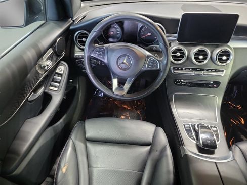 Used 2018 Mercedes-Benz GLC 300 image 11