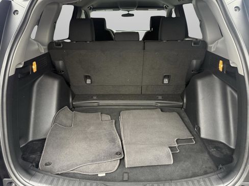 Used 2018 Honda CR-V LX image 29