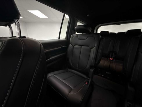 New 2026 Jeep Grand Cherokee L Limited AWD/4WD image 12