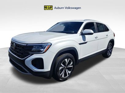 New 2026 Volkswagen Atlas Cross Sport SE