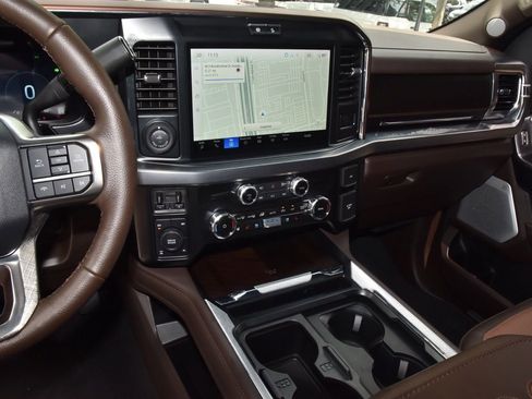 Certified 2025 Ford F250 King Ranch AWD/4WD image 26