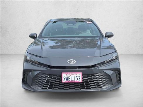 Used 2026 Toyota Camry SE FWD image 2
