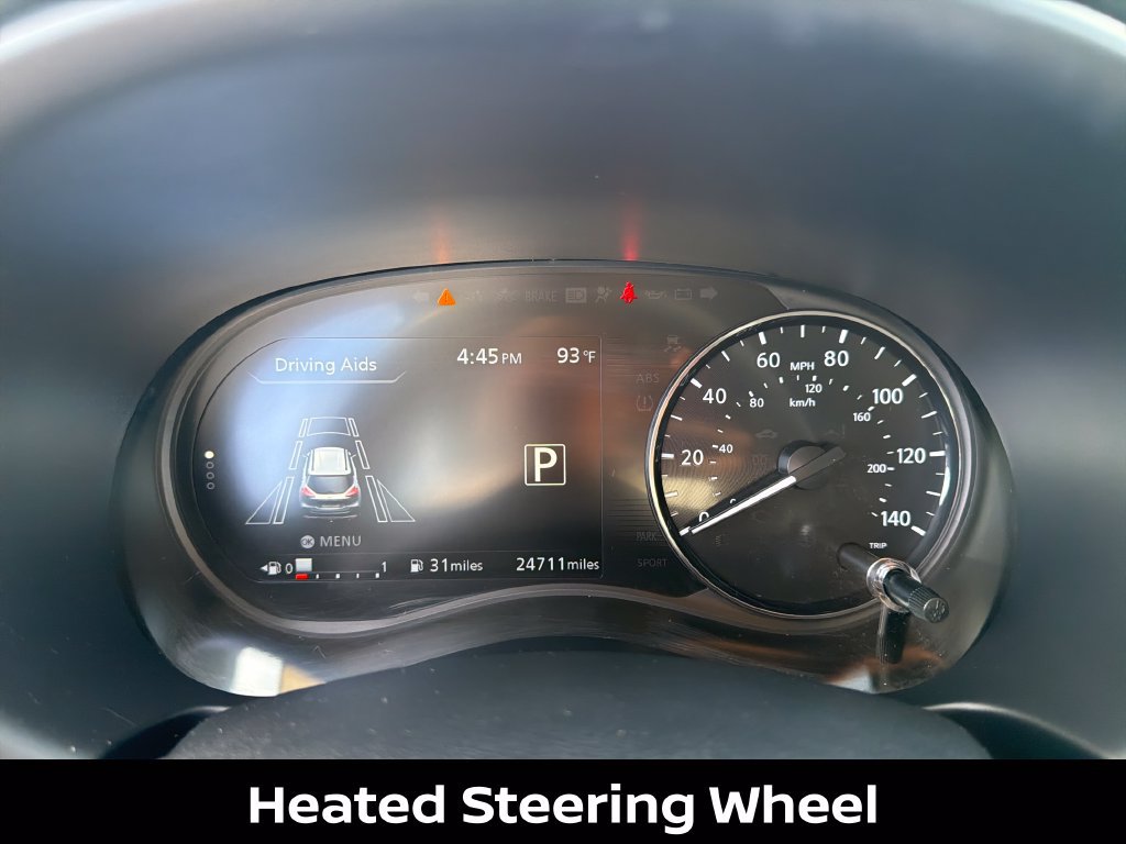 Certified 2024 Nissan Kicks SR w/ SR Premium Package FWD image 18