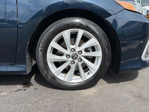 Used 2021 Toyota Camry LE FWD image 15