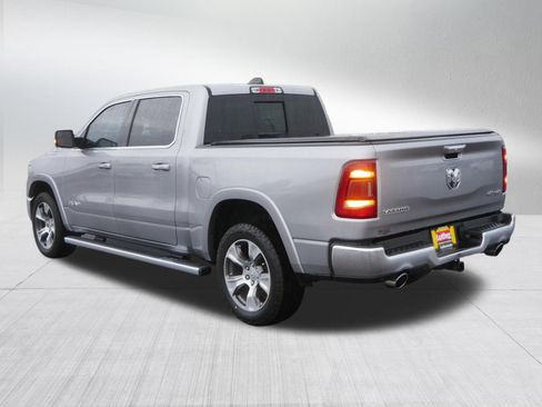 Used 2019 RAM 1500 Laramie AWD/4WD image 5