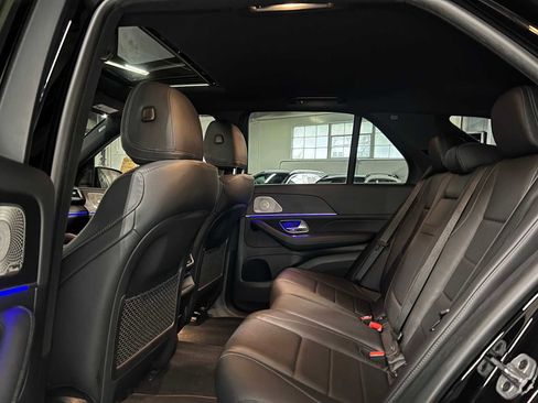 Used 2021 Mercedes-Benz GLE 350 4MATIC image 19