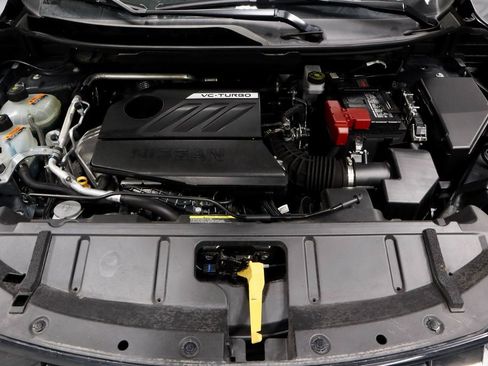Certified 2024 Nissan Rogue SV image 18