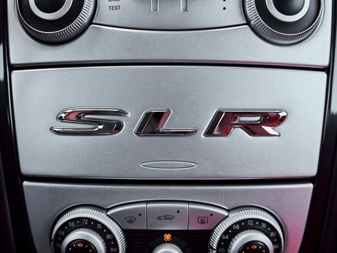 Used 2006 Mercedes-Benz SLR image 90