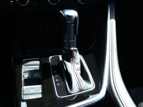 Certified 2025 Acura ADX A-Spec image 17