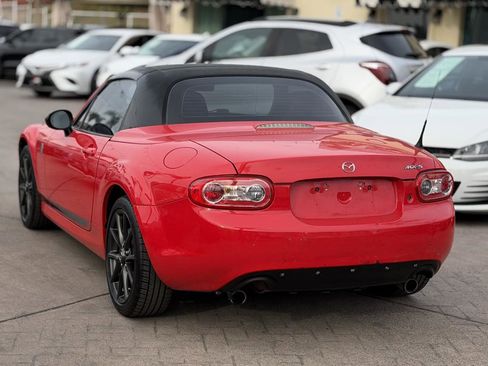 Used 2015 MAZDA MX-5 Miata Club image 2