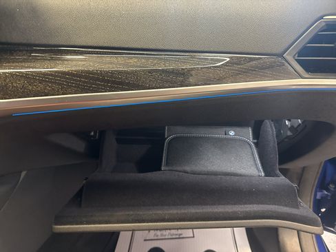 Used 2022 BMW i4 eDrive40 w/ M Sport Package RWD image 24