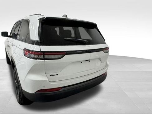 New 2026 Jeep Grand Cherokee Altitude image 53