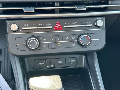 New 2026 Hyundai Tucson SE image 20