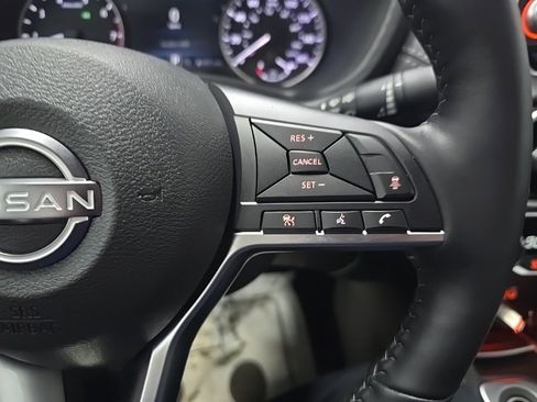 Used 2025 Nissan Sentra SV w/ All-Weather Package image 20