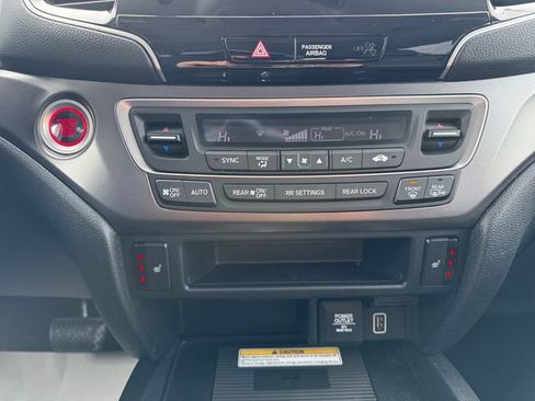 Used 2022 Honda Pilot Special Edition image 30