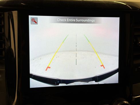 Used 2022 RAM 1500 Laramie AWD/4WD image 23