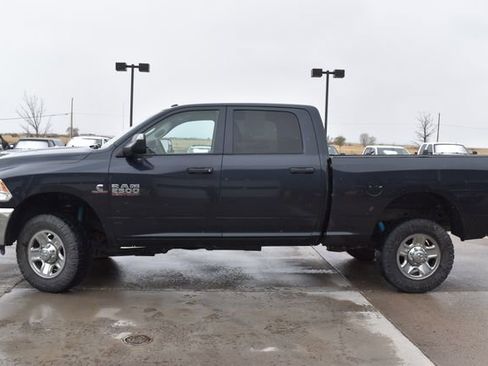 Used 2016 RAM 2500 Tradesman w/ Chrome Appearance Group AWD/4WD image 10