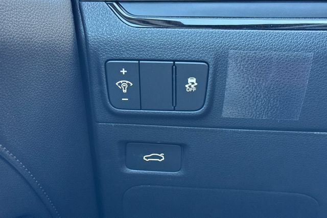 New 2026 Kia K5 GT-Line w/ GT-Line Red Interior Package FWD image 31