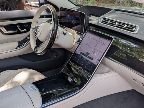 Used 2022 Mercedes-Benz S 580 4MATIC Sedan image 20