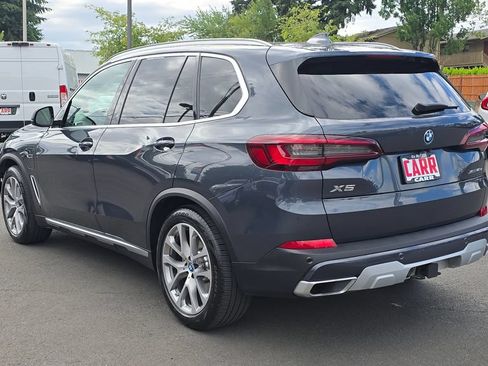 Used 2022 BMW X5 xDrive45e AWD/4WD image 42