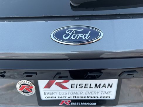 New 2026 Ford Explorer ST-Line w/ ST-Line Street Pack image 37