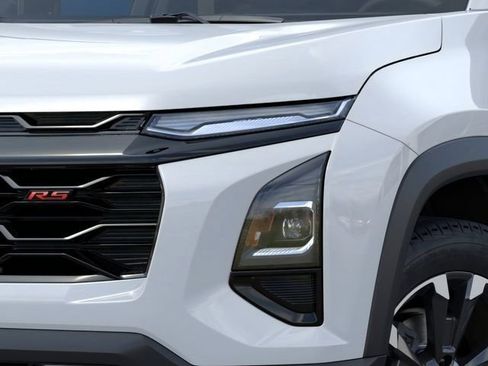 New 2026 Chevrolet Equinox RS w/ LPO, Floor Liner Package AWD/4WD image 10